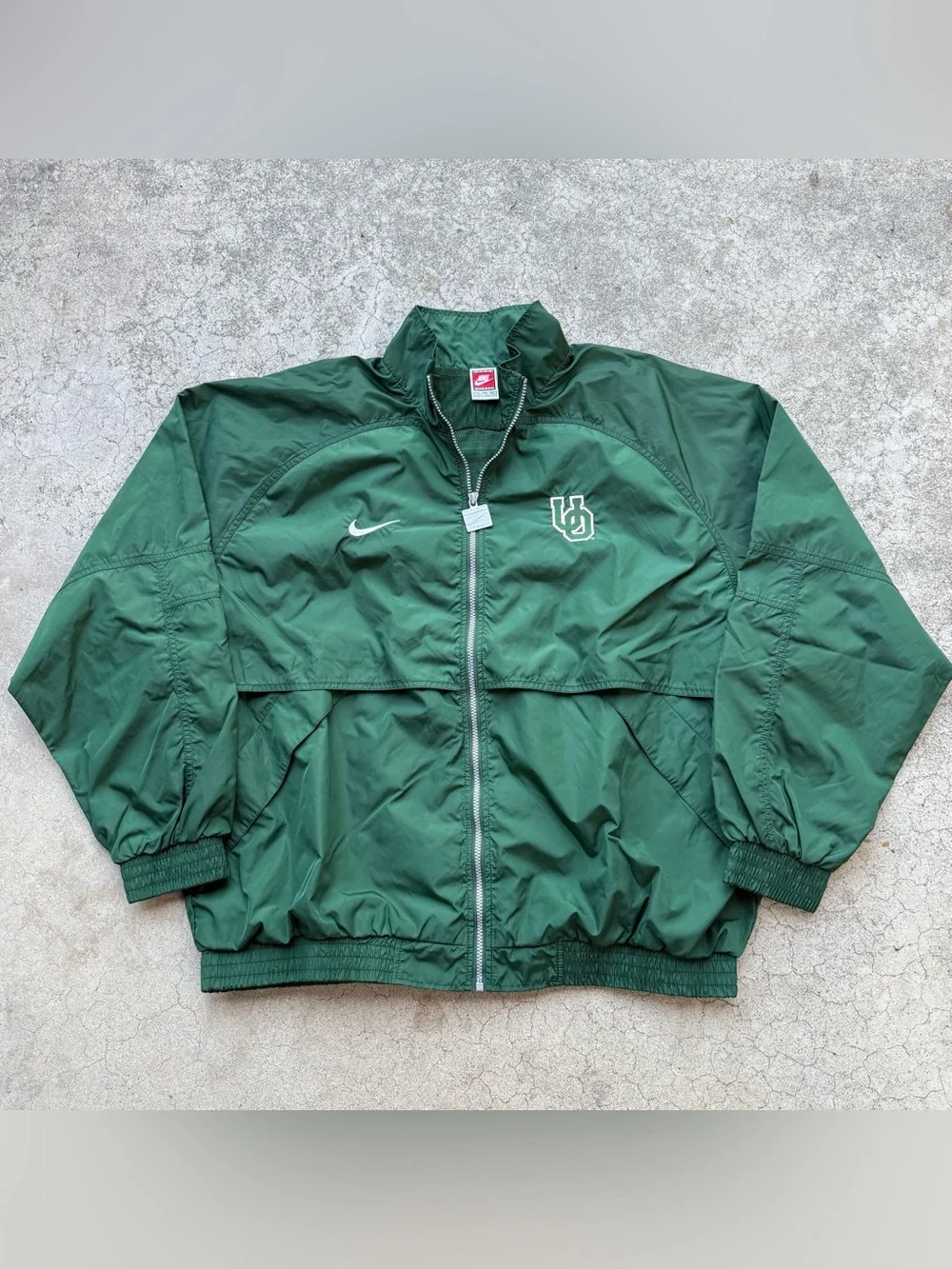Vintage 90’s Nike University Of Oregon Embroidered Full Zip Windbreaker Jacket